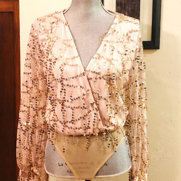 💥NWT LAST ONE! Gorgeous Sequined Fringe Bodysuit - Picture 4 of 4